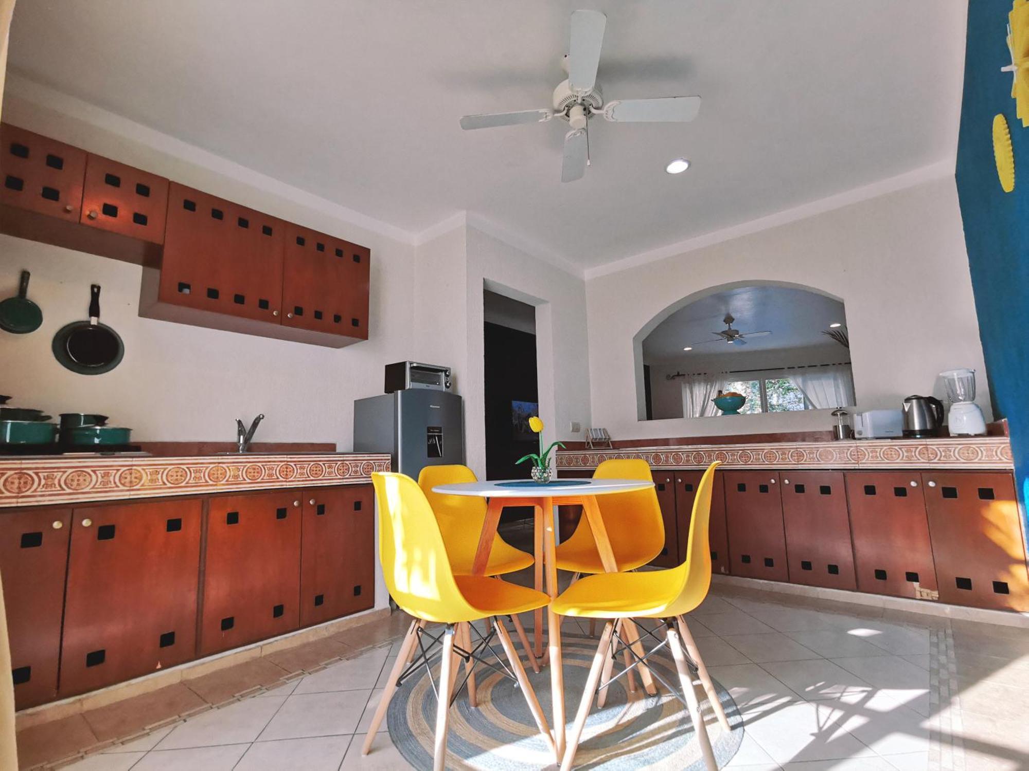 Beautiful & Cozy Near Beach Apartment Pool & Kingsize Bed Cancún Szoba fotó